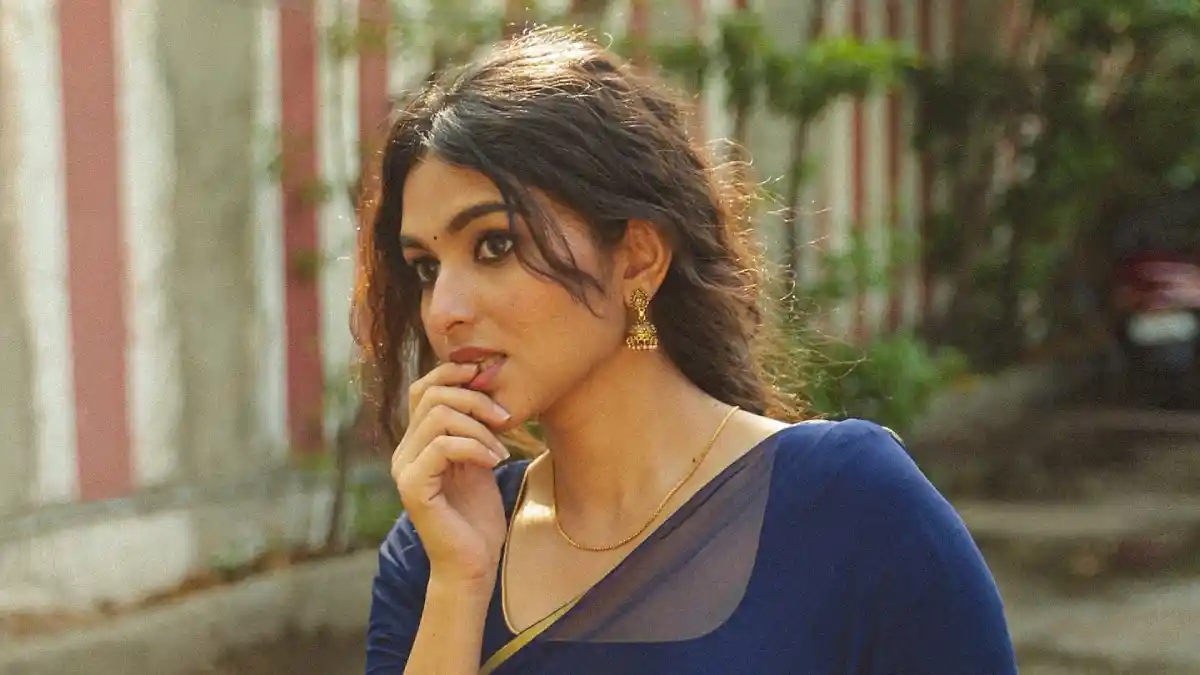 Kayadu Lohar Blue Saree Photoshoot, Kayadu Lohar Nose Pin Look, Kayadu Lohar Traditional Stills, Kayadu Lohar HD Images, Kayadu Lohar Latest Photos