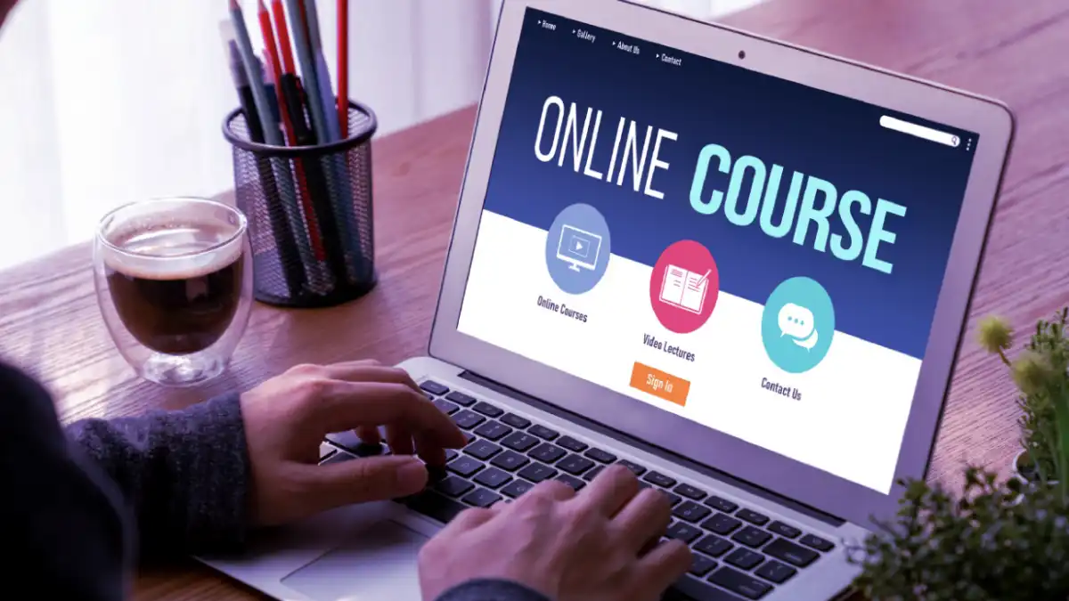 இந்தியாவில் பிரபலமான ஆன்லைன் Course தளங்கள்!