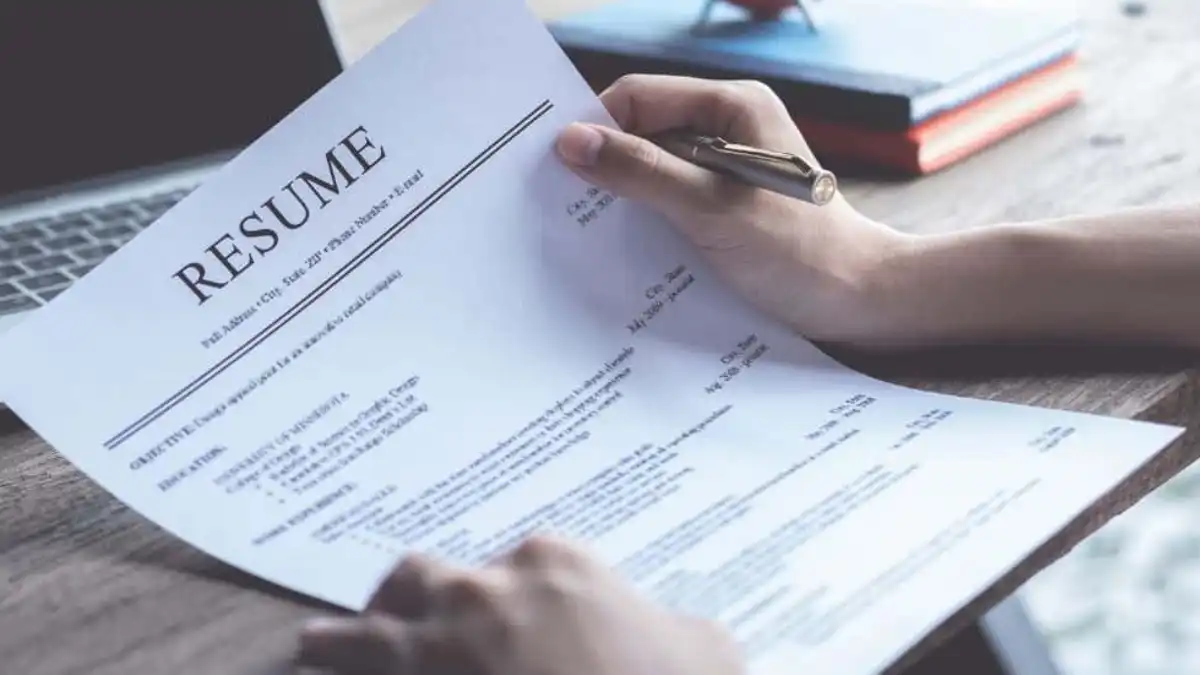 Resume எழுதுவதற்கான உதவிக்குறிப்புகள்!